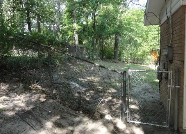 Property at 1817 Dallas Ct, Columbus, GA, 31907, 3 beds, 1 bath, [object Object]