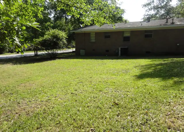 Property at 1817 Dallas Ct, Columbus, GA, 31907, 3 beds, 1 bath, [object Object]