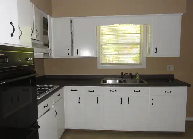 Property at 1817 Dallas Ct, Columbus, GA, 31907, 3 beds, 1 bath, [object Object]