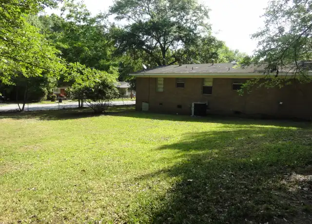 Property at 1817 Dallas Ct, Columbus, GA, 31907, 3 beds, 1 bath, [object Object]