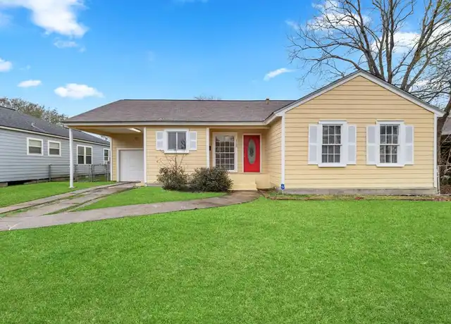Property at 1130 17th Ave N, Texas City, TX, 77590, 3 beds, 2 baths, [object Object]