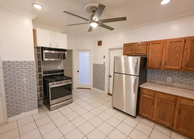 Property at 369 Savin Hill Ave Unit 1, Dorchester, MA, 02125, 2 beds, 1 bath, [object Object]