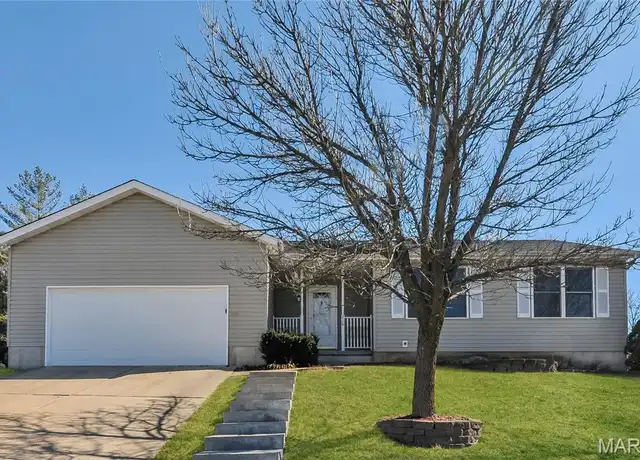 Property at 210 Wenona Dr, Washington, MO, 63090, 6 beds, 2 baths, [object Object]