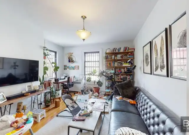 Property at 216 W 89th St Unit PH, New York, NY, 10024, 4 beds, 2 baths, [object Object]