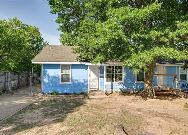 Property at 2411 NW 21st St, Fort Worth, TX, 76106, 2 beds, 1 bath, [object Object]