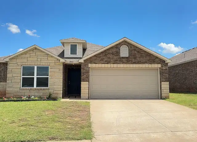 Property at 9912 Ruger Rd, Yukon, OK, 73099, 4 beds, 2 baths, [object Object]