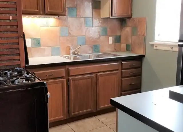 Property at 2070 S Milwaukee St Unit 1, Denver, CO, 80210, 1 bed, 1 bath, [object Object]