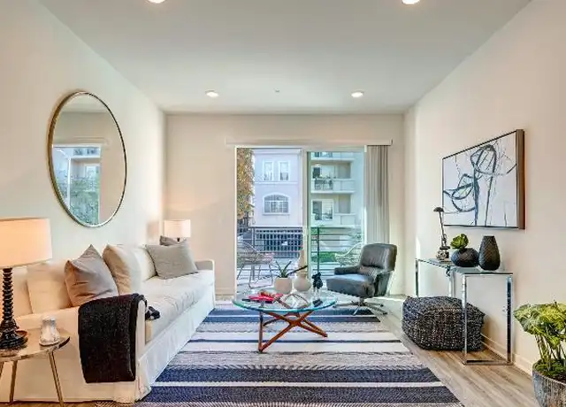 Property at 6908 Knowlton Pl, Los Angeles, CA, 90045, 3 beds, 2 baths, [object Object]