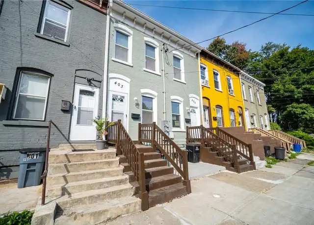 Property at 405 Liberty St Unit 1st fl, Newburgh, NY, 12550, 2 beds, 1 bath, [object Object]