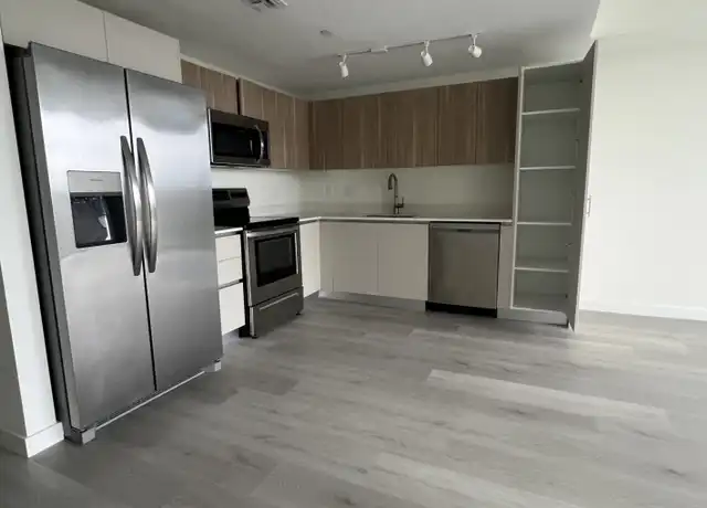 Property at 1102 NW 7th St Unit A403, Miami, FL, 33136, 0 beds, 1 bath, [object Object]