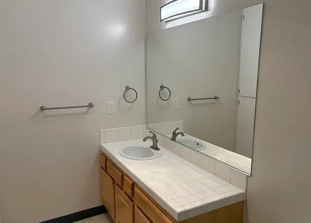 Photo of 1545 Floribunda Ave, Burlingame, CA 94010