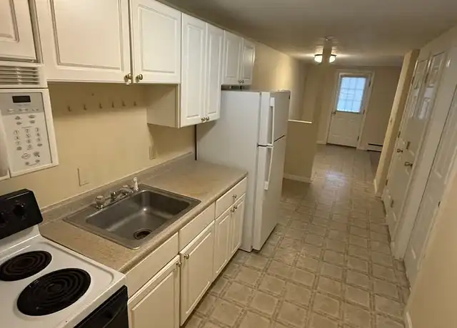 Property at 2659 W Side Rd Unit 24, North Conway, NH, 03860, 1 bed, 1 bath, [object Object]