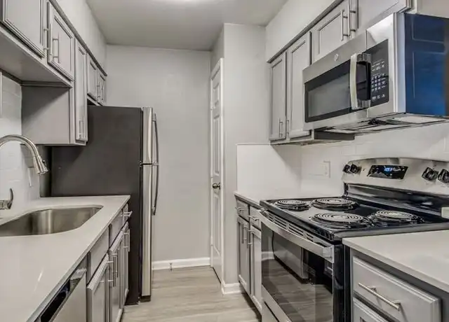 Property at 4712 Gaston Ave Unit 206, Dallas, TX, 75246, 2 beds, 1 bath, [object Object]