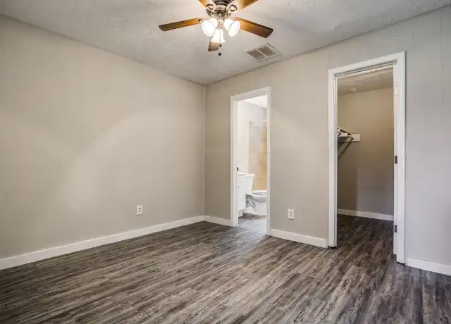 Property at 4820 Oak Ave Unit 3, Pasadena, TX, 77503, 1 bed, 1 bath, [object Object]