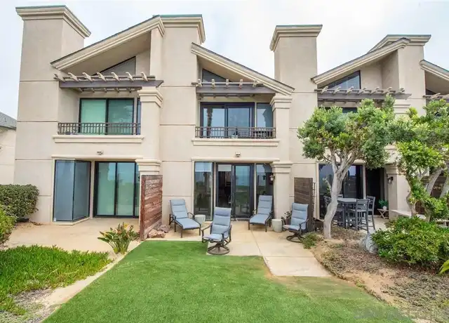 Property at 920 Sealane Dr Unit A, Encinitas, CA, 92024, 2 beds, 2.5 baths, [object Object]