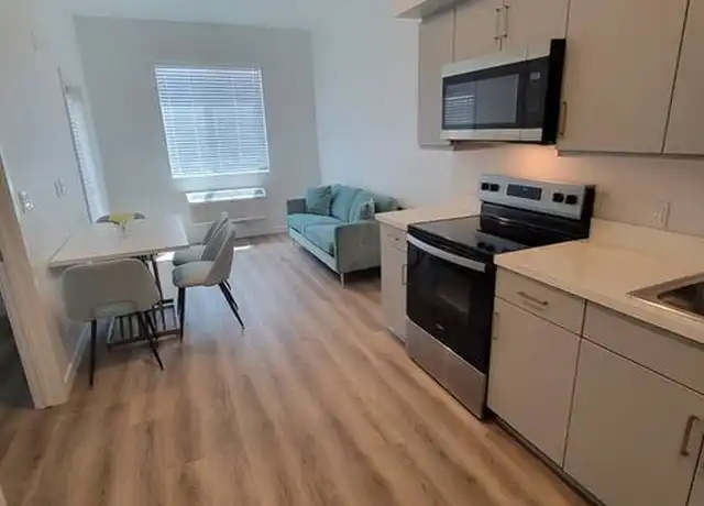 Property at 1635 E 117th Pl Unit 106, Los Angeles, CA, 90059, 1 bed, 1 bath, [object Object]
