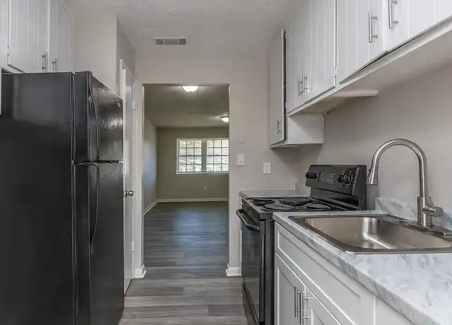 Property at Rosemary Place - 160 Elkview Dr, Athens, GA, 30607, 2-3 beds, 1 bath, [object Object]