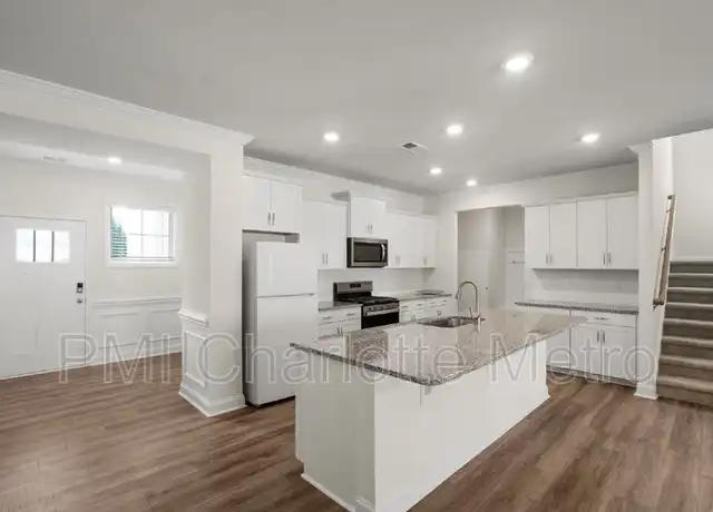 Property at 4217 Steel Way, Sherrills Ford, NC, 28673, 4 beds, 3 baths, [object Object]