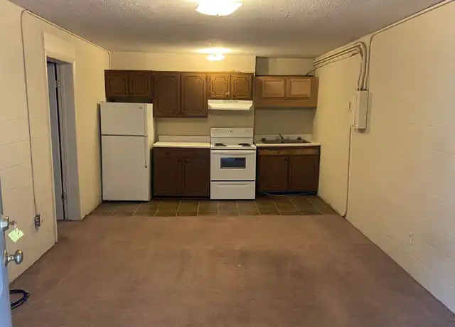 Property at 333 E Magnolia Ave, Auburn, AL, 36830, 1 bed, 1 bath, [object Object]