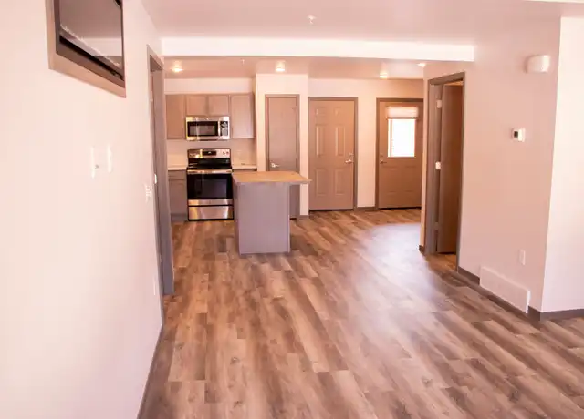 Property at 2435 Tony Ct Unit 2435 6, Eau Claire, WI, 54701, 2 beds, 2 baths, [object Object]