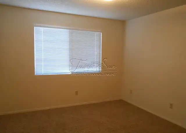 Property at 1956 8th St Unit 7, Redding, CA, 96001, 1 bed, 1 bath, [object Object]
