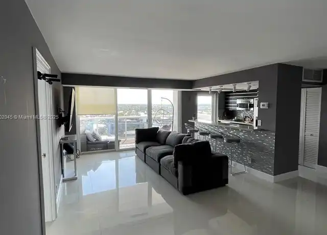 Property at 2841 N Ocean Blvd #1505, Fort Lauderdale, FL, 33308, 2 beds, 2 baths, [object Object]