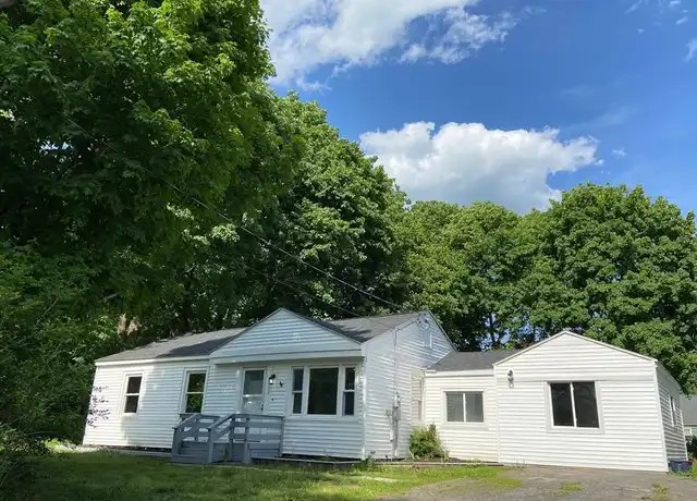 Property at 216 Cleveland Blvd, Fayetteville, NY, 13066, 3 beds, 1 bath, [object Object]