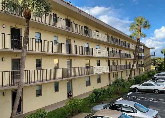 Property at 9355 SW 8th St, Boca Raton, FL, 33428, 2 beds, 2 baths, [object Object]