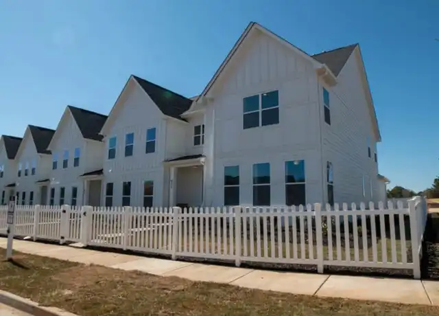 Property at 354 Ginsberg Rd, Rock Hill, SC, 29732, 4 beds, 2.5 baths, [object Object]