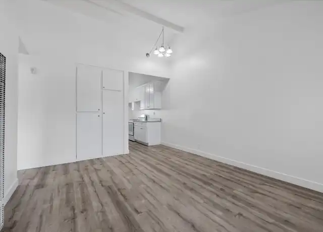 Property at 1375 Temple Ave Unit 6, Long Beach, CA, 90804, 2 beds, 2 baths, [object Object]