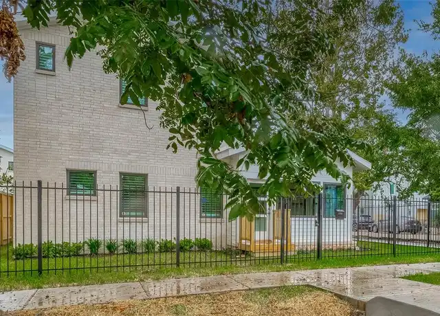 Property at 2702 Delano St, Houston, TX, 77004, 3 beds, 3.5 baths, [object Object]