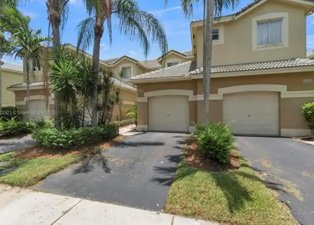 Property at 2494 Cordoba Bnd, Weston, FL, 33327, 2 beds, 2 baths, [object Object]