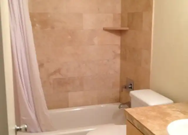 Property at 2801 N Ainsworth St Unit 1, Portland, OR, 97217, 2 beds, 1 bath, [object Object]