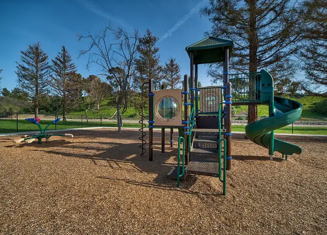 Photo of 51 Majestic Ct, Moorpark, CA 93021