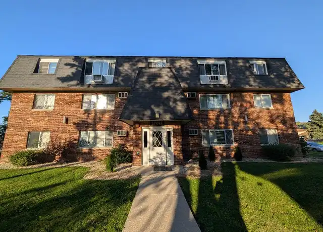 Property at 17242 71st Ct #2, Tinley Park, IL, 60477, 1 bed, 1 bath, [object Object]