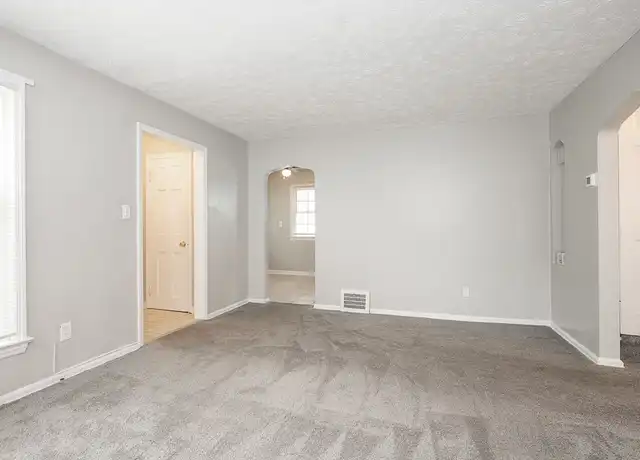 Property at 20819 Raymond St, Maple Heights, OH, 44137, 3 beds, 1 bath, [object Object]