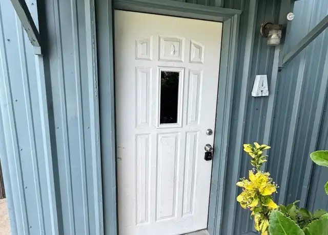 Property at 1050 Farm to Market Road 970 Unit A, Florence, TX, 76527, 1 bed, 1 bath, [object Object]