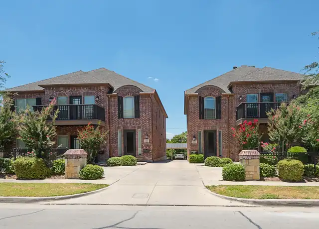 Property at 2932 Forest Park Blvd, Fort Worth, TX, 76110, 5 beds, 3 baths, [object Object]