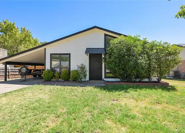 Property at 3015 Adrienne Dr, College Station, TX, 77845, 3 beds, 2 baths, [object Object]