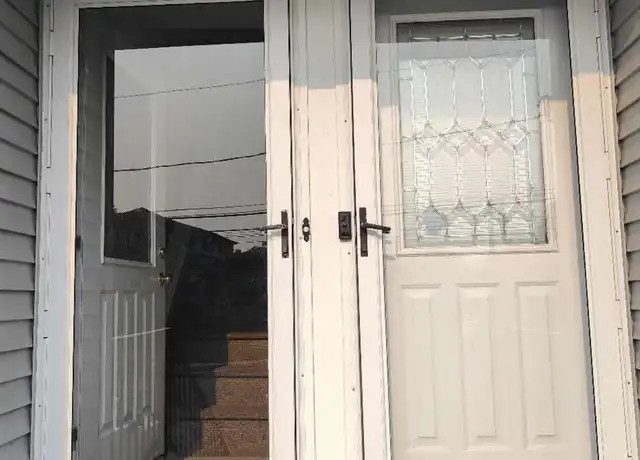 Property at 58 Guilford Park Dr, West Babylon, NY, 11704, 2 beds, 1 bath, [object Object]