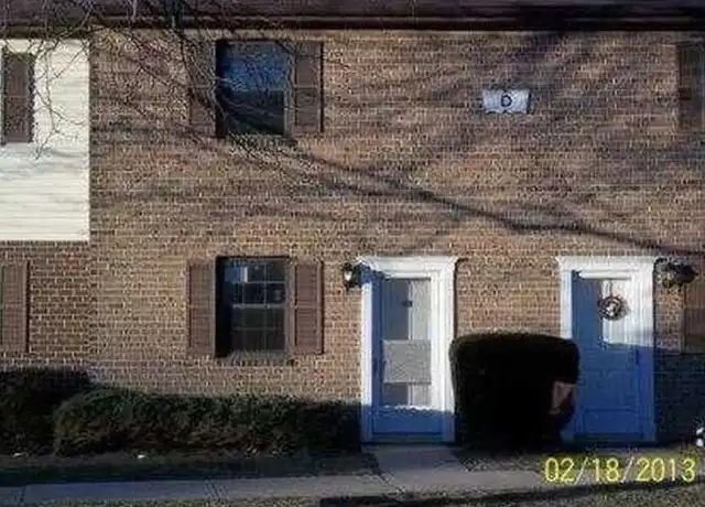 Property at 1777 Baron Dr, York, PA, 17408, 2 beds, 1.5 baths, [object Object]