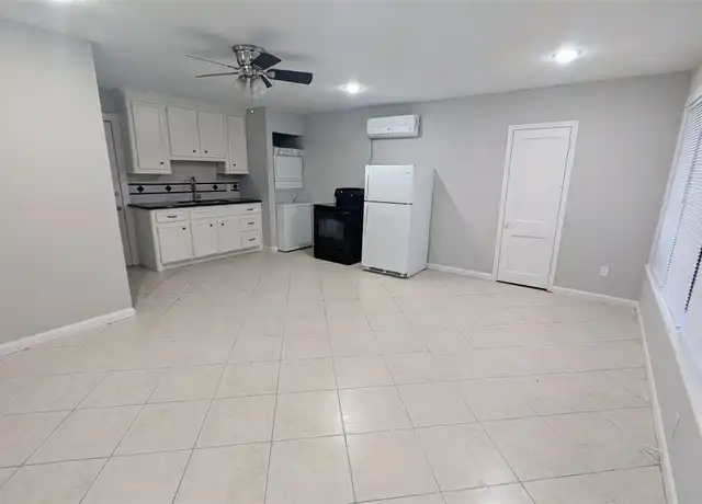 Property at 811 Sabine St, Houston, TX, 77007, 1 bed, 1 bath, [object Object]