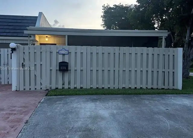 Property at 8104 SW 82nd Pl Unit 8104, Miami, FL, 33143, 3 beds, 2 baths, [object Object]
