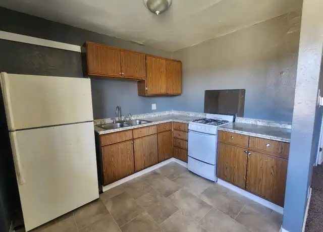 Property at 1580 Lansing St, Aurora, CO, 80010, 1 bed, 1 bath, [object Object]
