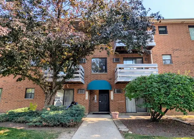 Property at 1335 N Winslowe Dr #304, Palatine, IL, 60074, 2 beds, 1 bath, [object Object]