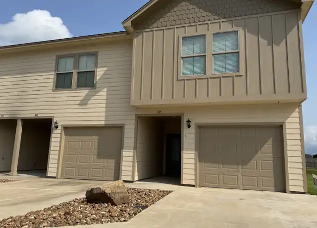 Property at 5670 Shadowbend Cir N Unit 107, Lumberton, TX, 77657, 4 beds, 2.5 baths, [object Object]