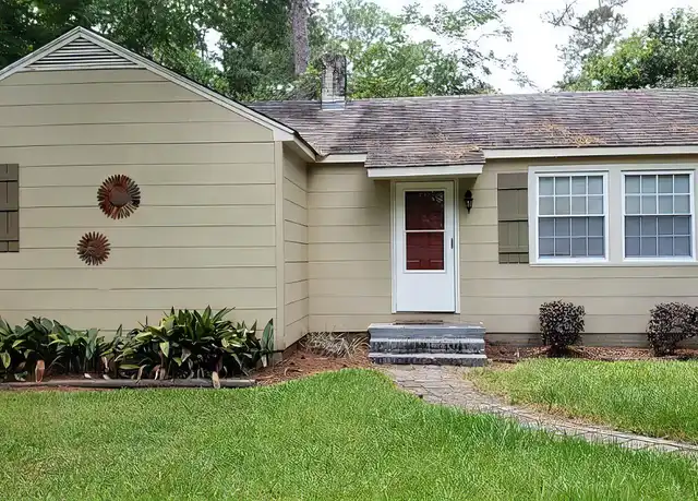 Property at 1712 Azalea Dr, Valdosta, GA, 31602, 3 beds, 2 baths, [object Object]
