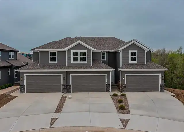 Property at 12304 S Prairie Creek Rd, Olathe, KS, 66061, 3 beds, 3 baths, [object Object]