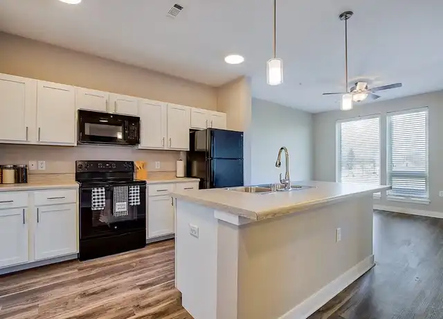Property at Broadway Lofts - 30 Bond St, Green Bay, WI, 54303, 2 beds, 1-2 bath, [object Object]
