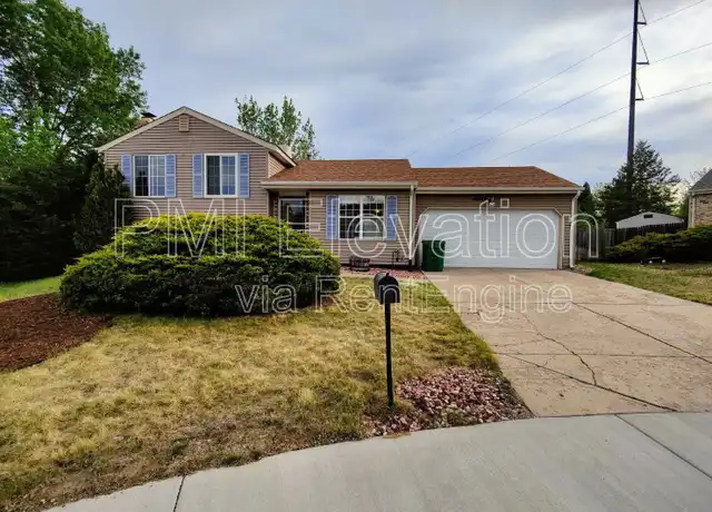 Property at 16938 E Prentice Pl, Centennial, CO, 80015, 3 beds, 2 baths, [object Object]